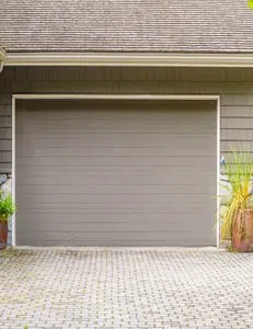 State Garage Doors Rockwall, TX 972-357-3204 - gar-overhead-01